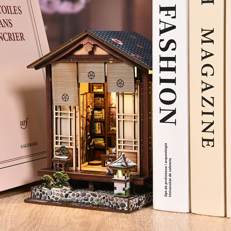 DIY Wooden Book Nook Figurines - Garden Journal Planner recension och pris